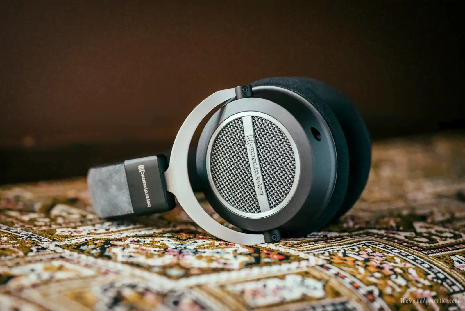 Beyerdynamic Amiron Home наушники полноразмерные-4