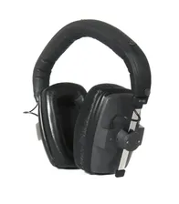 Beyerdynamic DT150 - Студийные наушники закрытого типа