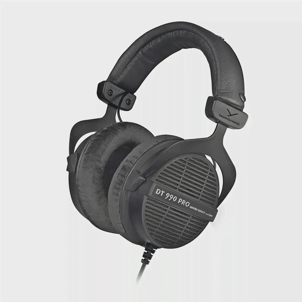 Beyerdynamic DT 990 PRO 250 Limited Black