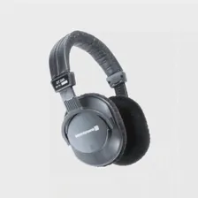 Cтудийные наушники Beyerdynamic DT 250
